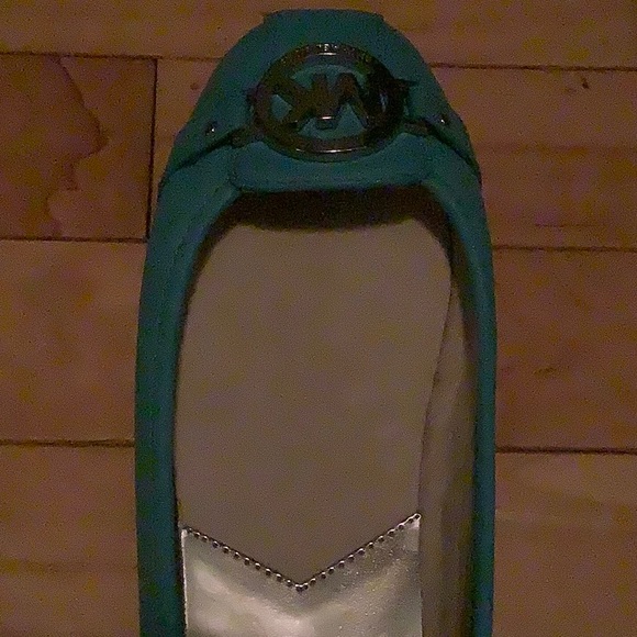 Michael Kors Tile shoes - Picture 3 of 3